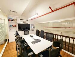 Capital Square (D1), Office #555612751